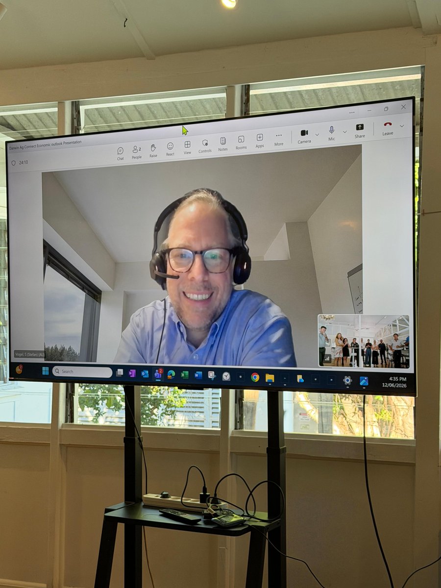 RabobankAU's tweet photo. Our latest Rabo Agri-Connections in Darwin brought industry together to connect, share, &amp; strengthen support for NT producers, with a virtual global market update from Stefan Vogel, General Manager RaboResearch.

Quarterly, collaborative &amp; always valuable.

Bring on the next one! https://t.co/DhtEAjNzK9