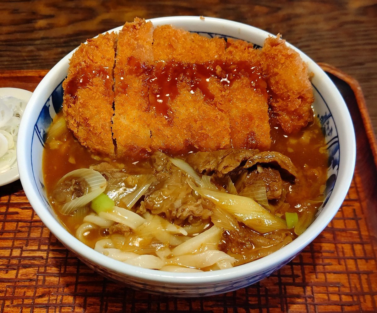 soba_ichigen's tweet photo. 6/19 おはようございます ☀️

本日は
角珍蕎麦 あります！
TKMうどん.蕎麦 有ります！

※ 給水器横に消毒用アルコール置いてあります https://t.co/SdqHnfqQvi