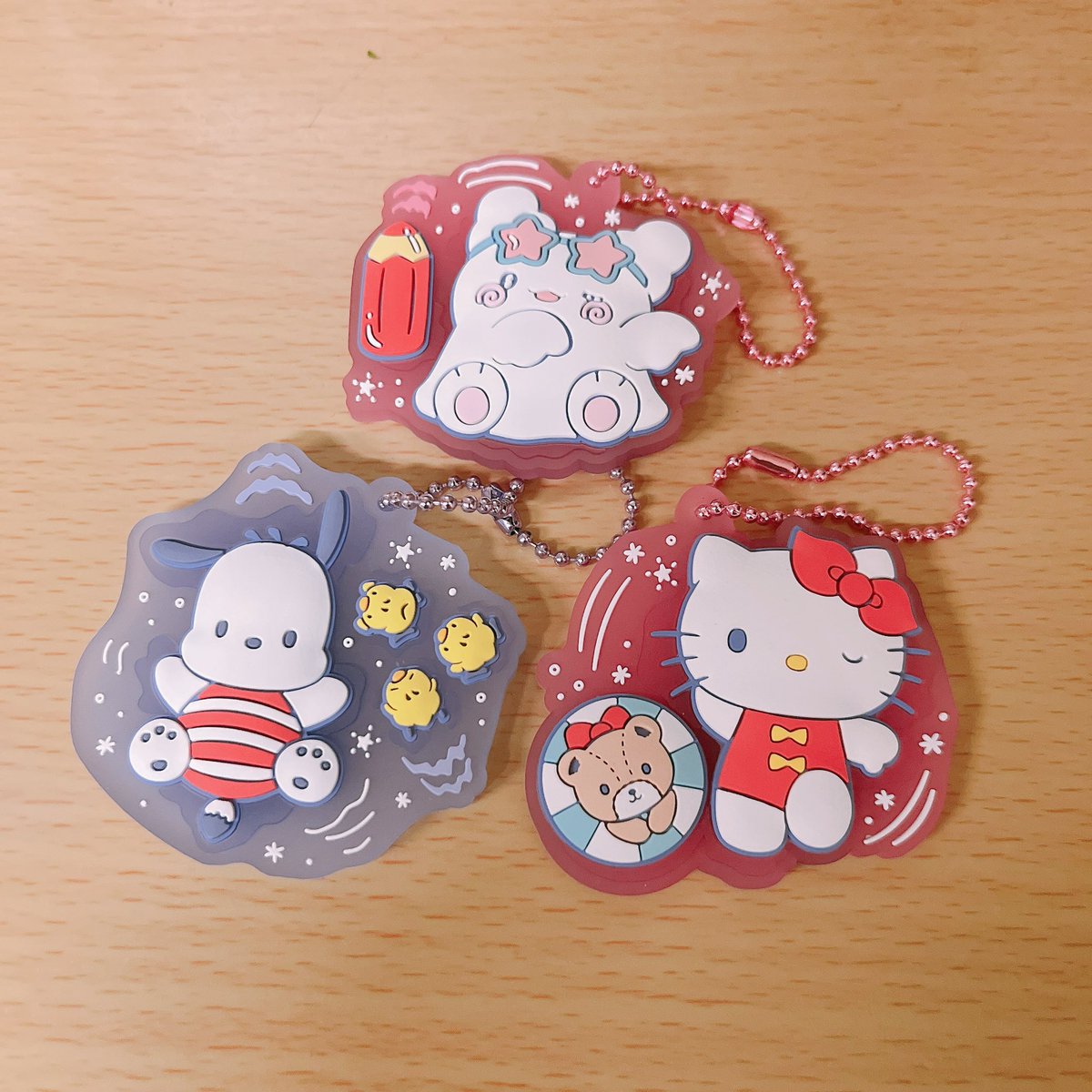 32D1____'s tweet photo. 【交換】サンリオキャラクターズ ぷっくりラバマス グミ GUMMI 7

譲：ハローキティ、ポチャッコ、はなまるおばけ

求：ペックル、クロミ、ポムポムプリン

まとめての方優先。
ピューロ/都内(上野近辺)手渡しまたは郵送交換。
検索からでもお気軽にご連絡ください。
よろしくお願いいたします🙇🏻‍♀️ https://t.co/jRukqcapax