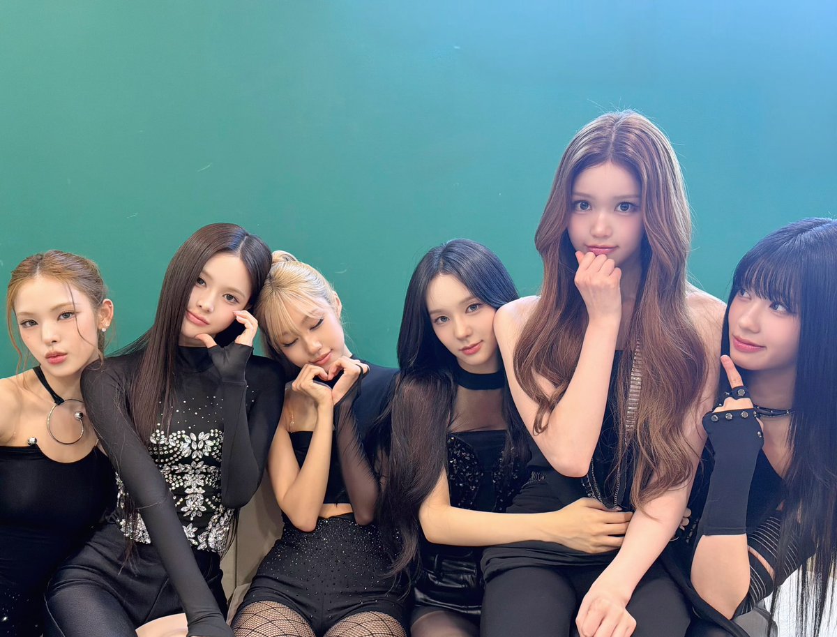 izna_offcl's tweet photo. [iznaPIC📷]

2026.06.18 <대면 &amp; 영상통화 팬사인회>

#izna #이즈나
#SET_THE_TEMPO #izna_SET_THE_TEMPO
#METRONOME #izna_METRONOME https://t.co/0i6Oc6lPcr