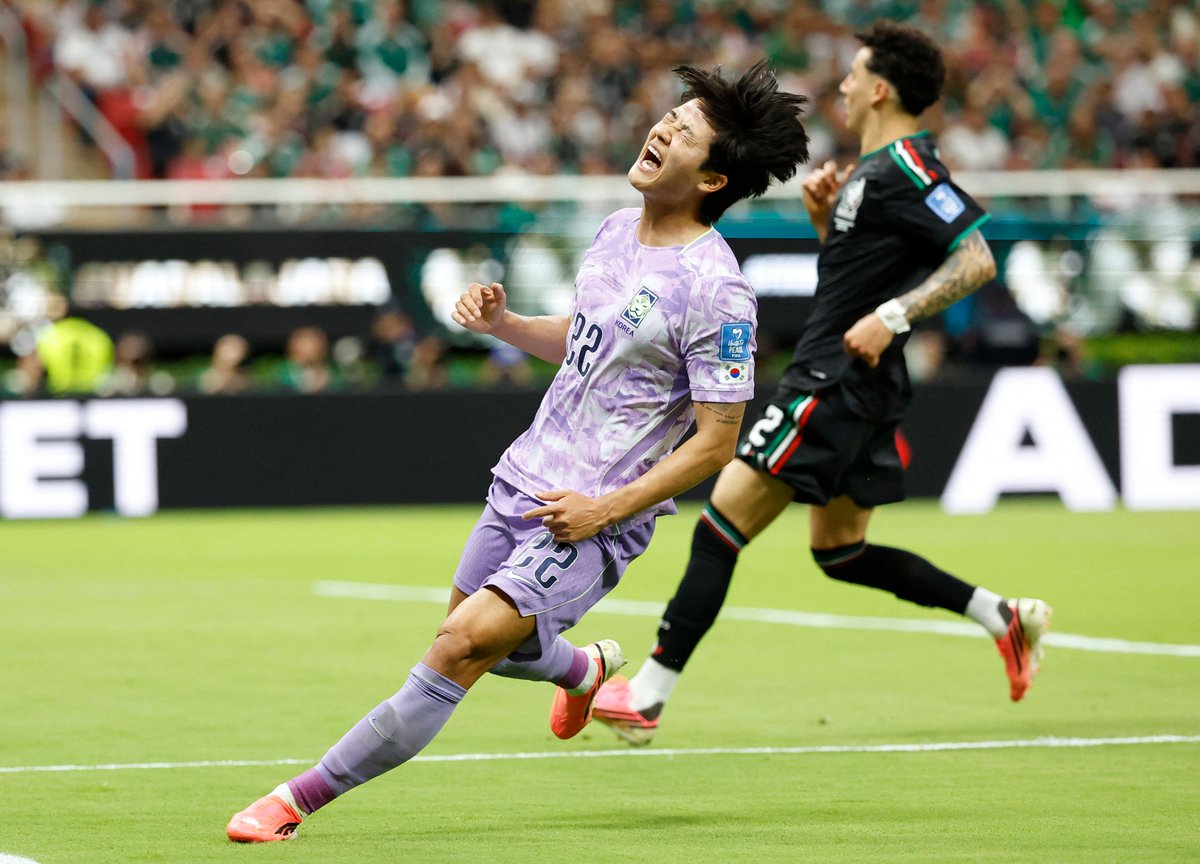 lajornadaonline's tweet photo. Al medio tiempo, la selección nacional de #México 🇲🇽 empata a cero frente al seleccionado de #CoreaDeSur 🇰🇷, en su segundo partido del #mundialdefútbol2026 , en el Estadio Guadalajara
📸Afp https://t.co/4MAErBqJet