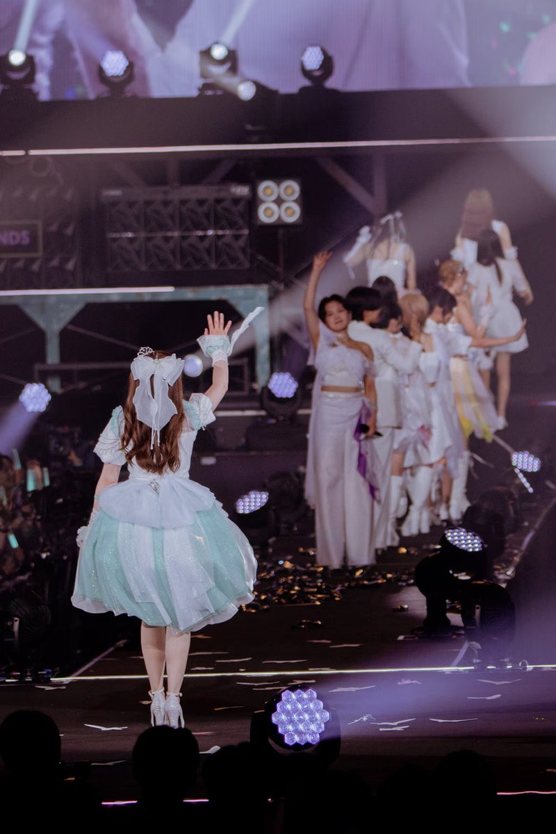 inuzori_'s tweet photo. 「BEYOOOOONDS CONCERT 2026 SPRING [HIGH! TENSION BEYOSCOOOOOPE]」
音楽ナタリーの掲載写真すごくいい
からみんなリンク飛んで見てきてほしい
https://t.co/EMzOd24frV https://t.co/9GGfW5DZ3h