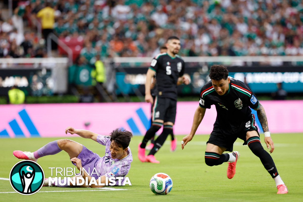NoticiasTribuna's tweet photo. ¡Medio tiempo! #México🇲🇽 y #CoreaDelSur🇰🇷 empatan sin goles. #TribunaNoticias #TribunaMundialista ⚽️🏆 https://t.co/iDMrNJLybN