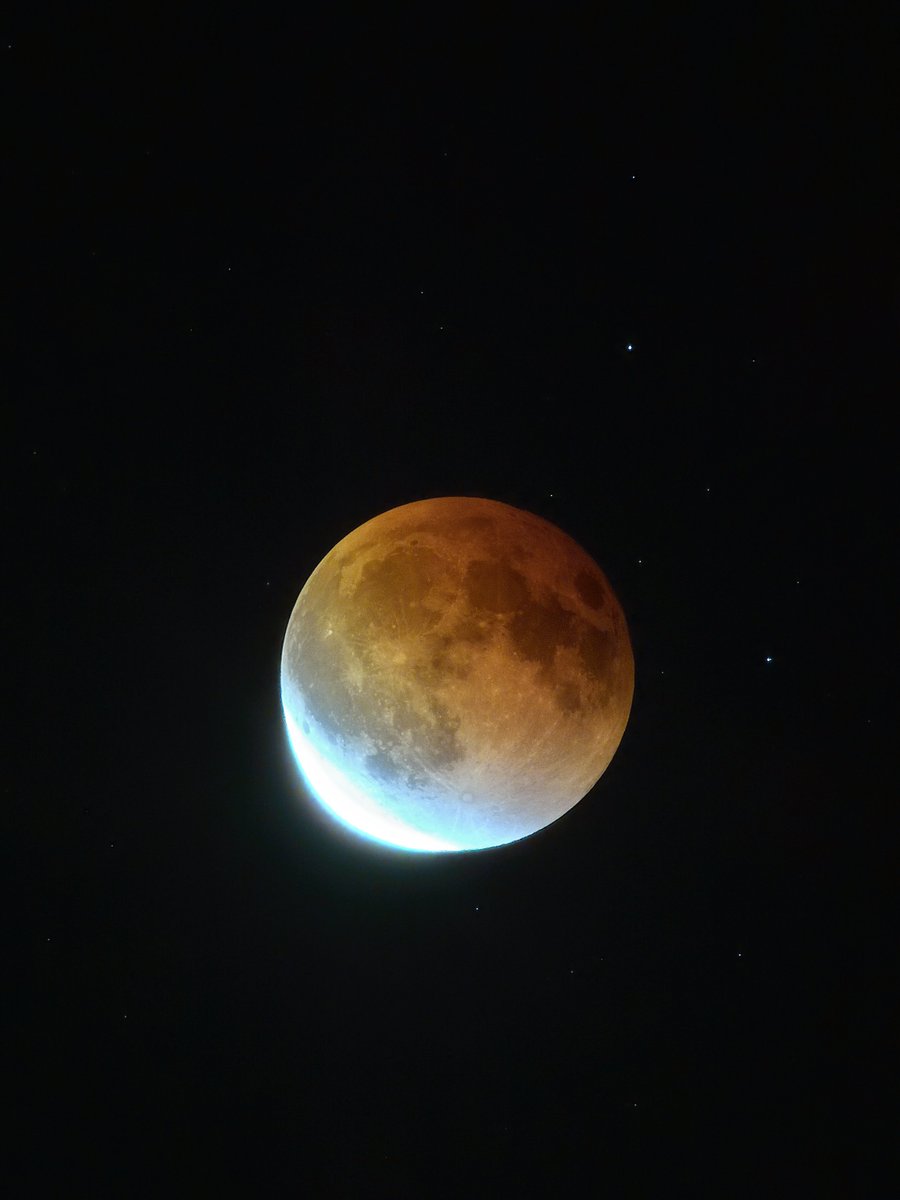 _CosmicRey_'s tweet photo. @DarrenChen528 These are some of my favorites from different unique things!
This has made me realize I haven't done as much lunar photography as I should. Thanks to you, I'm going to try and fix that right away. https://t.co/e4SoRa0wEQ