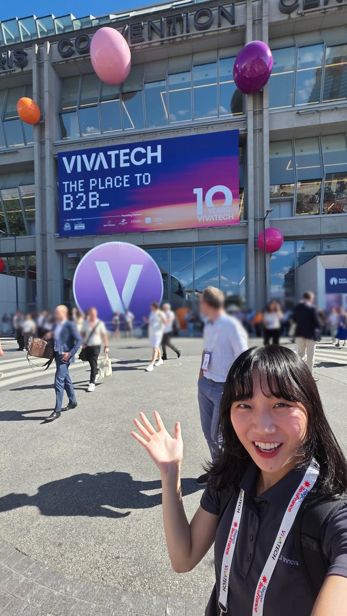 FUJI_Innov_Lab's tweet photo. ただいま、フランス・パリで開催中の「VivaTech 2026」に参加しています！
世界中のスタートアップや先端技術が集まる会場から、AI・ロボティクス・共創のヒントを現地でリサーチ中。
現地で得た気づきや注目技術については、後日レポートとして配信予定です。
お楽しみに！

#vivatech
#FIL https://t.co/fXVnd2KAIf