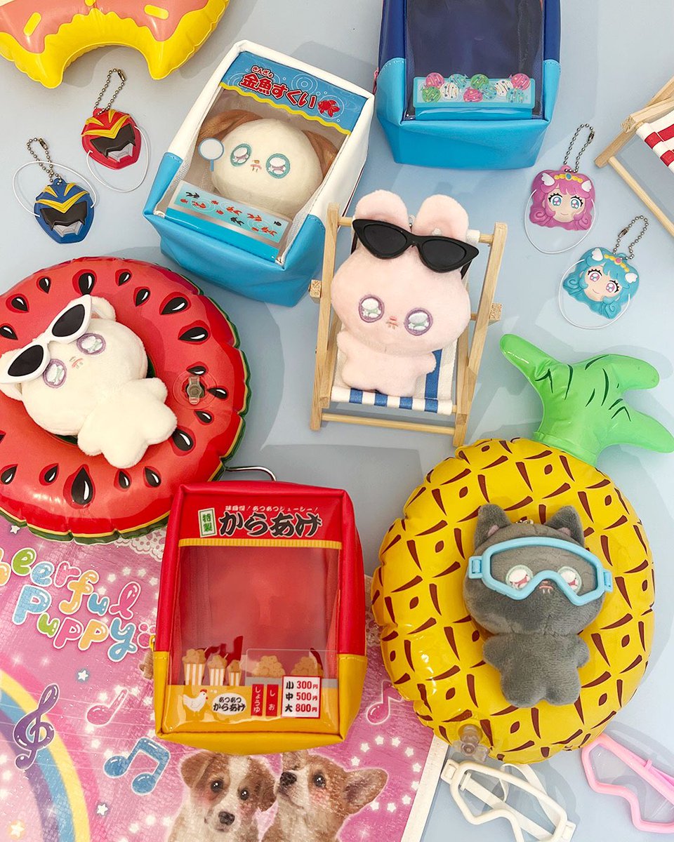 390omotesando's tweet photo. 本日発売❕🍉

ㅤ⸜この夏、推しとどこ行く？⸝
ㅤ新作推し活グッズのテーマは、　

🌺「推しとサマーパラダイス」🌊
　⭐🏮「推しと夏祭り」🏮⭐

お気に入りのぬいと、今年の夏は
たくさん思い出作っちゃおう🎶

ぜひ店頭にてご覧ください💁🏼‍♀️🏖️ https://t.co/pAJJGpHYbp