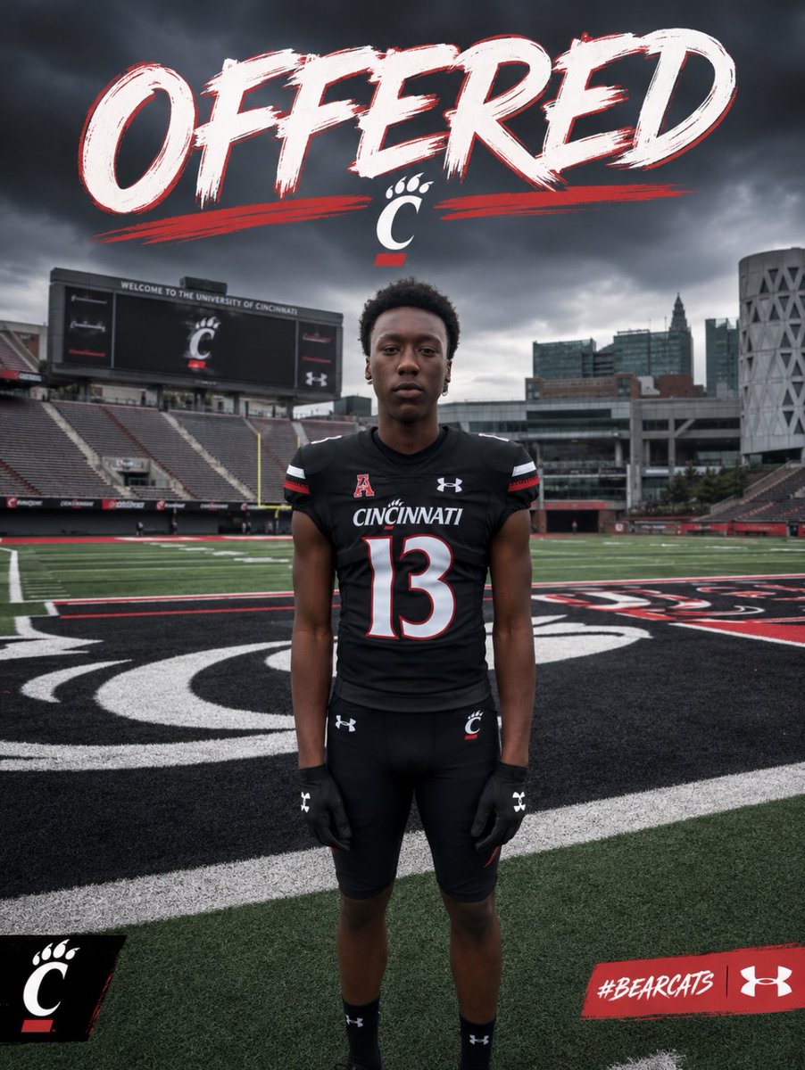 tts_recruiting's tweet photo. Congrats to 2030 WR/TE @CayanThomas on receiving his 11th offer from @GoBearcatsFB 
#GoBearcats #TTSRecruiting https://t.co/2Mm8NzJvcO