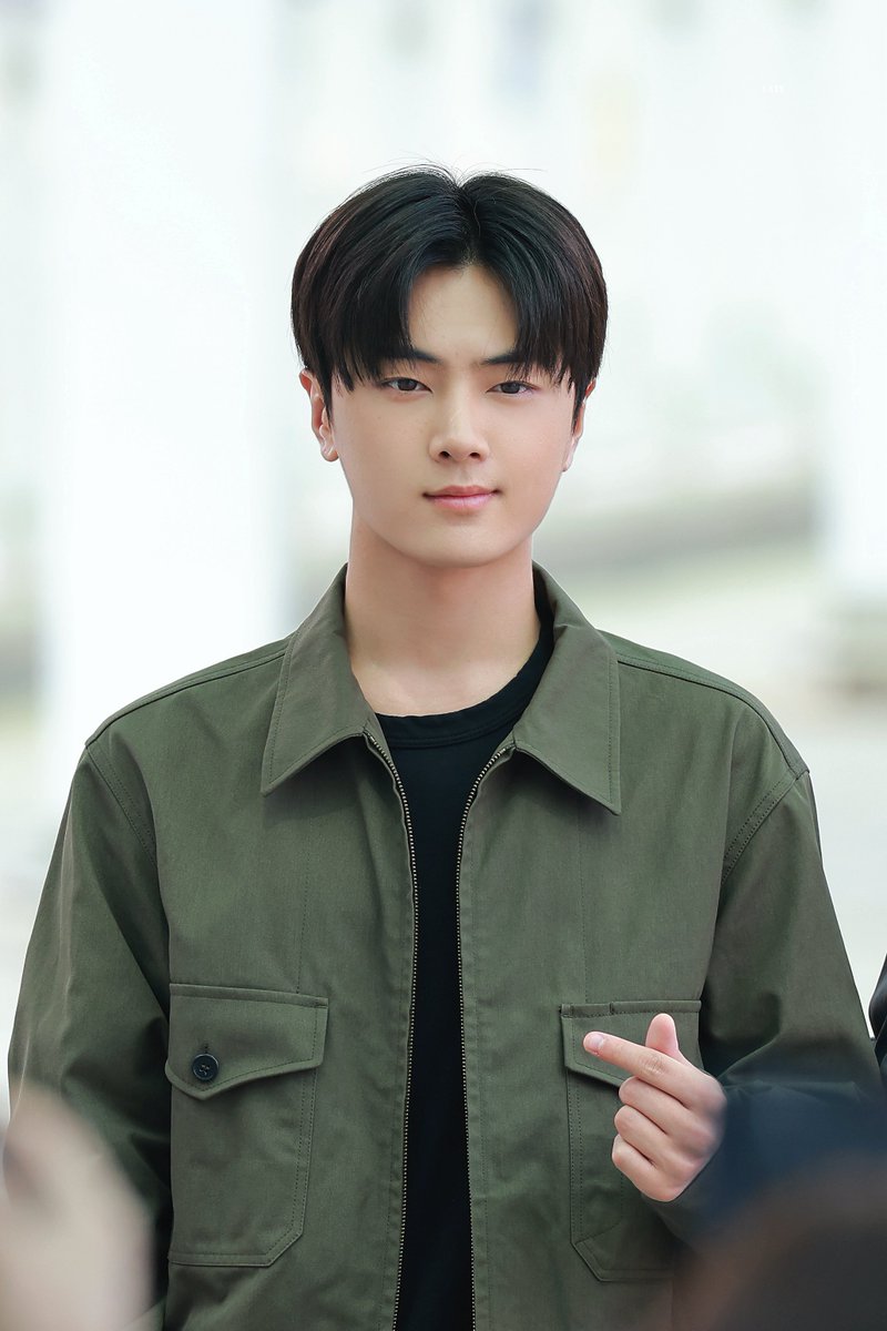 FATE181002's tweet photo. 260619 ICN #제이 #JAY #엔하이픈 #ENHYPEN https://t.co/yY7HPzrm95