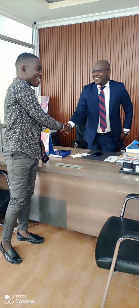 EarvinOkisa's tweet photo. Candid conversations, Exchanging ideas, aligning visions and affirming our shared commitment to the prosperity of Busia and our great nation Kenya.

Ladies and Gentlemen, huyu ndio Super Majority 001, Hon Peter Jateso Imwatok.
#Chumanachumaitagongana
#Majoritylida 01 https://t.co/XvUiMhyxb3