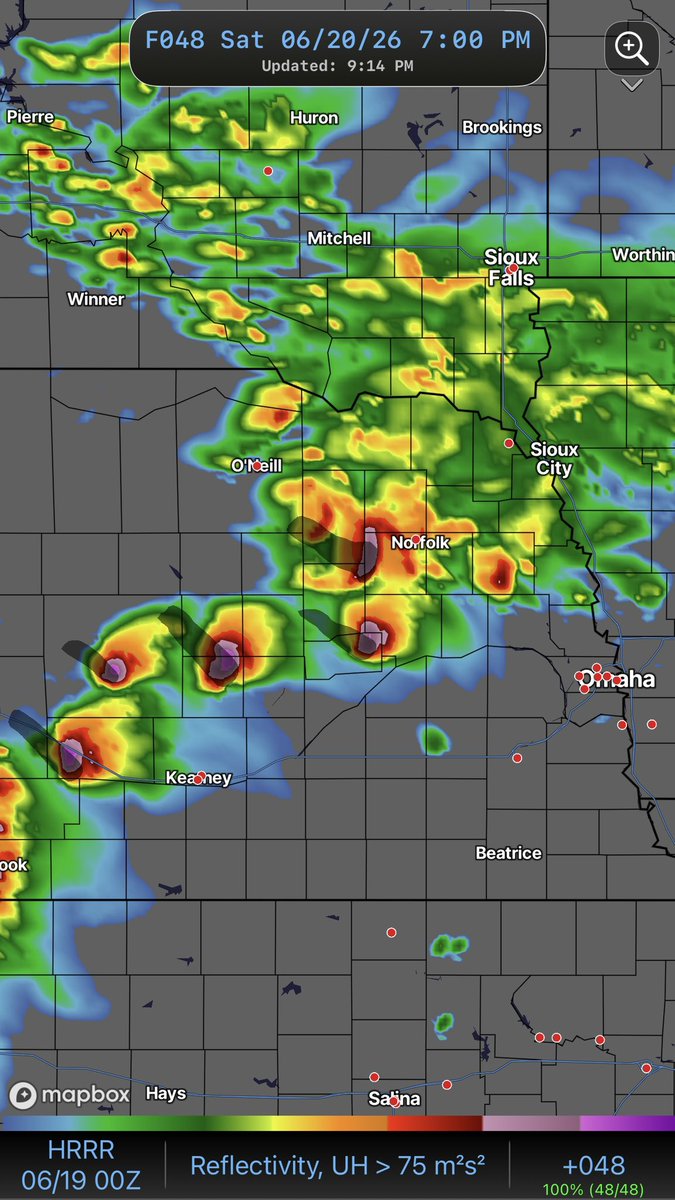 omaha_wx's tweet photo. Say bye bye to Nebraska I guess 😭

#wxtwitter #newx https://t.co/02tiGeFAj6