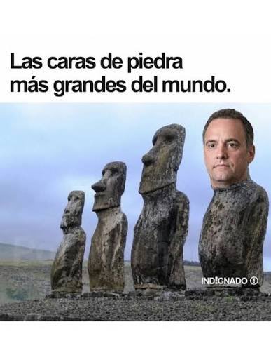 caneva_ale's tweet photo. @lilialemoine La segunda cara de piedra es la tuya https://t.co/1kk1tR6s8l