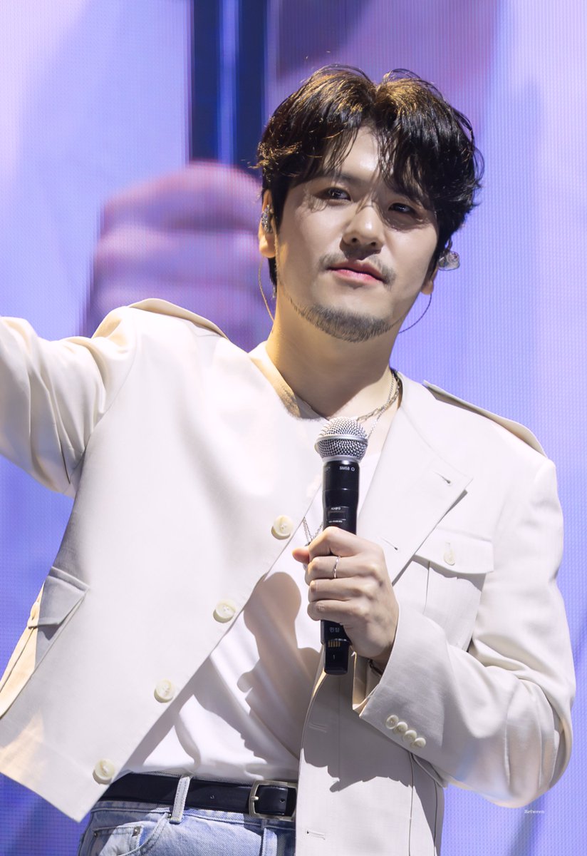 Between_42_'s tweet photo. 20260613 라포엠 단독콘서트 <여름밤의 라라랜드 : NEW ERA> DAY1
#라포엠 #LAPOEM #정민성 #JeongMinseong https://t.co/uqwOTfcUq3