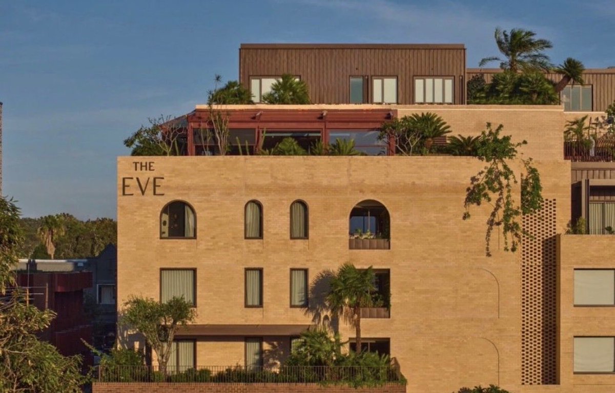 TFEhotels's tweet photo. As Ian Schrager once said: “I don’t create hotels - I create experiences.”  Click to read James Wants’ experience at our Sydney flagship Collection property, The EVE, for Boss Hunting: https://t.co/hD7EiWTnAJ https://t.co/nFhsDurfoy