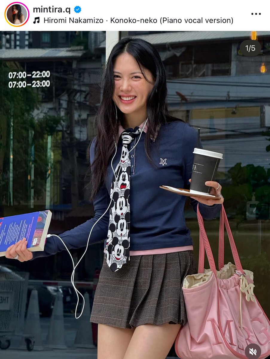 ppts_'s tweet photo. 2 ใบสุดท้าย !!! เครดิตแน่นๆค่า 
🎀กระเป๋า Merge A day bag Nylon Large &amp; micro 
มีเครดิตส่งของ 60 บ้านแน้วค่า📮)
◟✩🐰 แมสได้ต้นทางพระราม3 ค่า🛵
🌷ใบใหญ่ 
ชมพู 3,890.-
🌷ใบเล็ก
ชมพู 2,890.- 
#merge #mergeofficial #mergeofficialส่งต่อ https://t.co/Q8FLVRAten