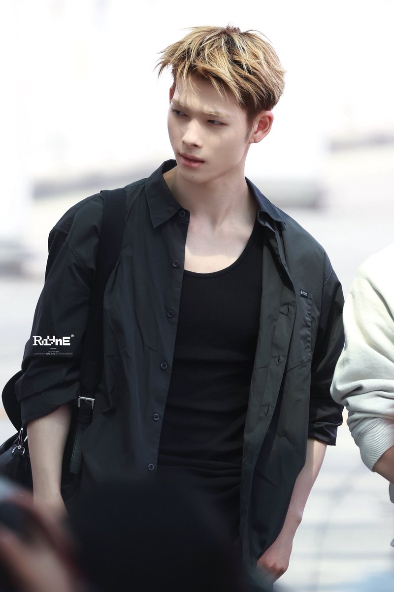 NIKI_RaYnE's tweet photo. 260619 ICN

#엔하이픈 #니키 #ENHYPEN #NI_KI #西村力 https://t.co/8c9JZLr9xY