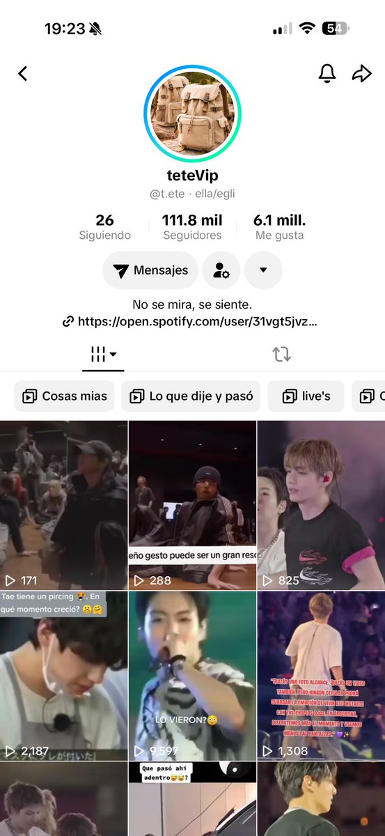 laub005's tweet photo. @juanitokzzi Hay una chica en Argentina diciendo que conoce a Tae y pone cosas en TikTok que supuestamente se las dice él. Esta chica esta haciendo un proyecto por fuera de las fan bases para el ultimo recital de BTS en Argentina. https://t.co/2ZUNmxbFiG