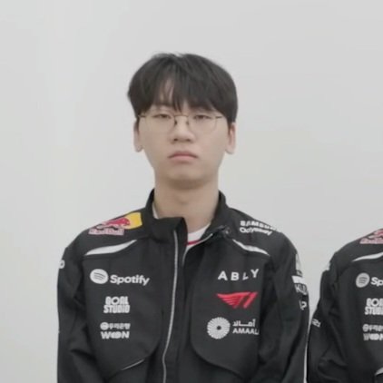 choi_squirrel's tweet photo. 란님 표정 변화
: 집 보내줘... -> 웃참 -> 🤣

마무리는 활짝 웃으면서 끝나네ㅋㅋㅋㅋㅋ
#Doran #도란 https://t.co/36IQQOPhsb