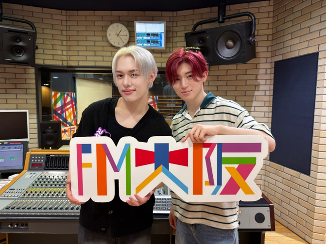 fmosaka851's tweet photo. 🗓️6/22(月) 24:55～25:00
📻HIT STREET

本日は…
／
#TAGRIGHT (@TR__official__ )の
#西山智樹 さん #今井魁里 さんのお二人が登場🎉
＼

二人がこの夏にしたいこととは…？？🍉
放送をお聴き逃しなく👂✨

radikoはこちら👇
https://t.co/136LJVMqew

#TAGRIGHT_ZERO
#FM大阪 https://t.co/5ge3DAu5F4