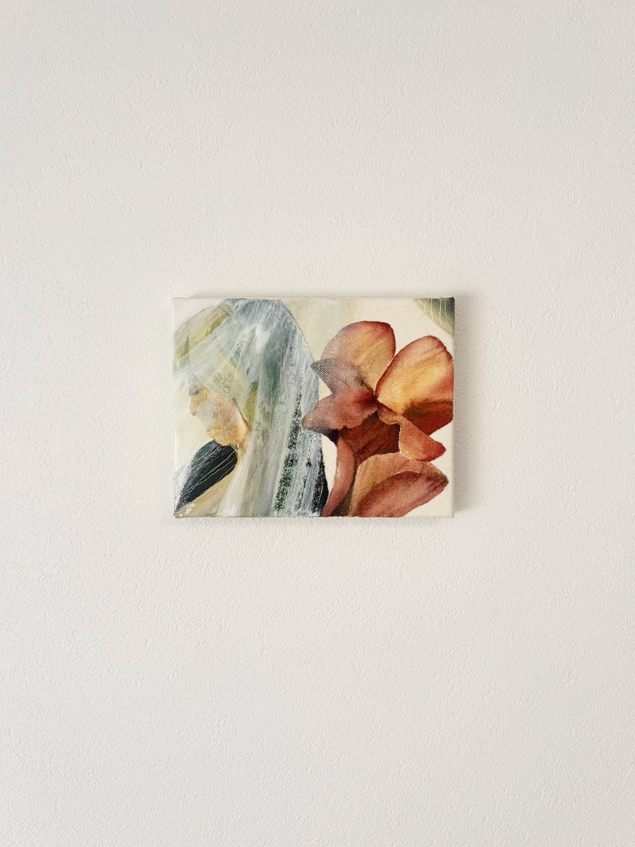 mayu__art's tweet photo. 「時のあいだ」
mixed media, acrylic, pencil on canvas 140×180mm  2026

花や植物などの生命に触れていると、自身の経験を超えた時間や存在へと開かれていくように感じます。
Flowers remind me that life belongs to a time much larger than my own.

#contemporarypainting #art #現代アート https://t.co/8YeP1ifB77