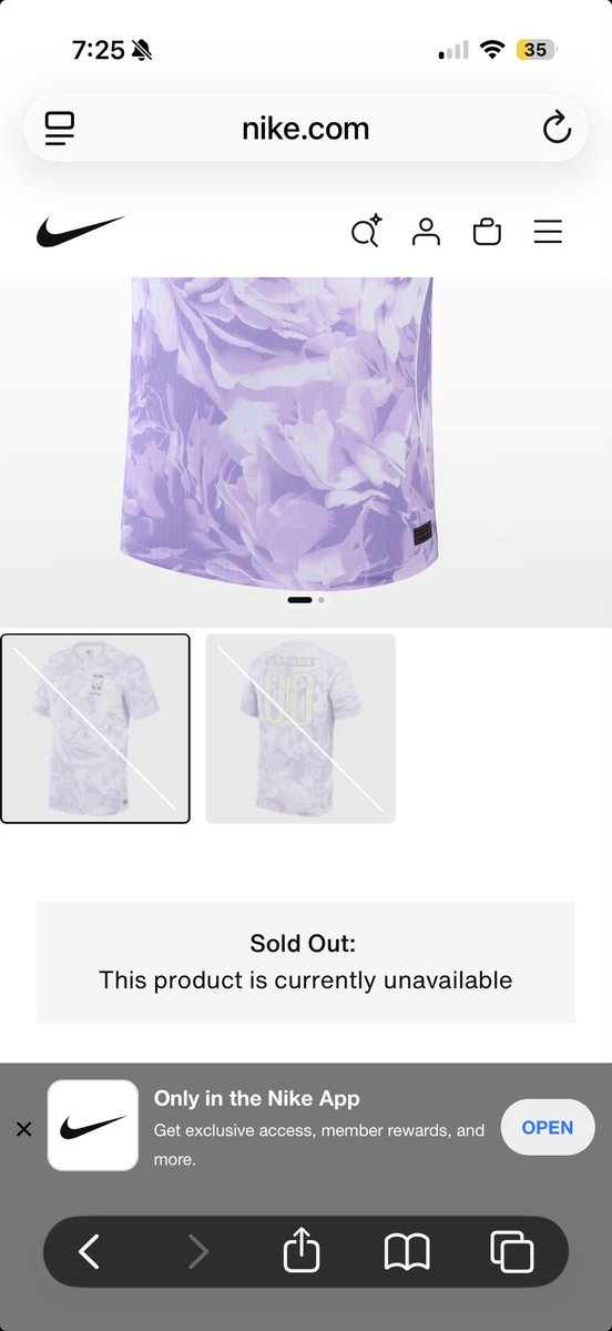 mollywood's tweet photo. I heard the FS1 announcers describe the Korean kit as "magenta," which, no. But then they also said these jerseys probably wouldn't be top sellers, proving that they don't understand current fashion, are slightly homophobic, and don't know it's also BTS purple. Went back to Telemundo. 🙄