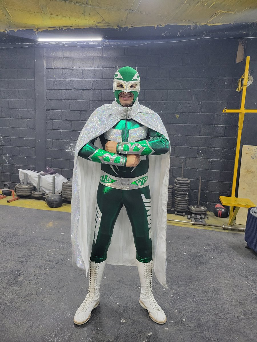 Bionicluchador's tweet photo. https://t.co/50uEtwaSFN