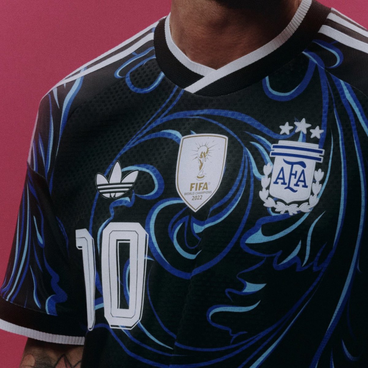 leocadesign's tweet photo. Que pasa con las camisetas? 
Que son estos diseños?
#worldcup2026 #fifa_worldcup2026 #design https://t.co/CQKjmh4Gst