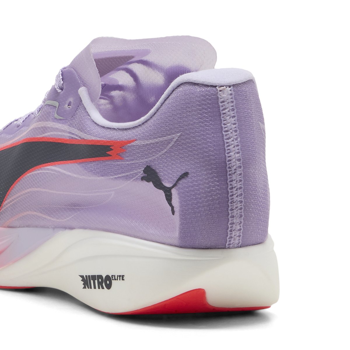 PUMA_JPN's tweet photo. FAST-FWD NITRO ELITE 2
5~10Kのスピードを求めて
研ぎ澄まされたレーシングシューズ👟
最先端のNITROFOAM™とカーボンプレートが自己ベスト更新へと導く🔥
今すぐチェック
👉https://t.co/KN7GzpKQOd
#PUMARunning https://t.co/iQpp7IlAK3