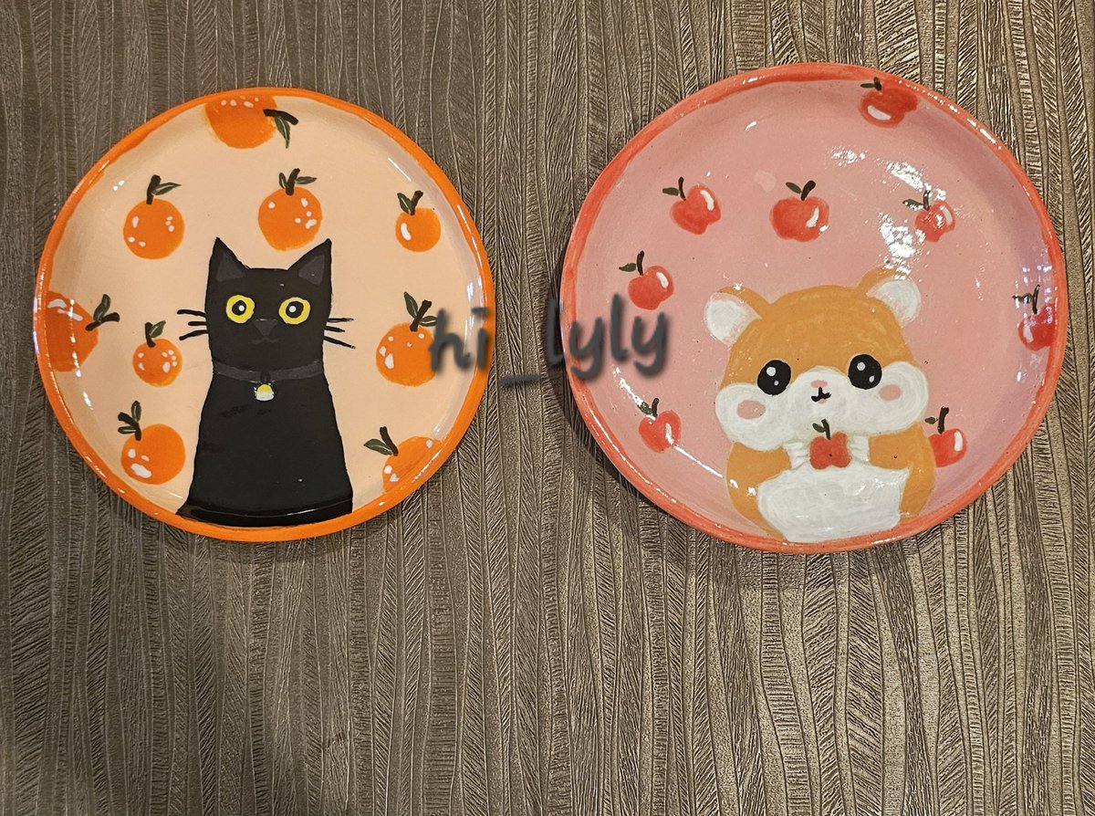 hi_lyly's tweet photo. So nervous for Jakarta day 3 ticketing, hope it goes well 😬🙏 and good luck to army, especially all my moots that are trying to get tickets! 💜

Also, I made these ceramics plate and tumbler and i think they're cute 😍 they're bts related iykyk 🤭 https://t.co/b7UJrMYA0t