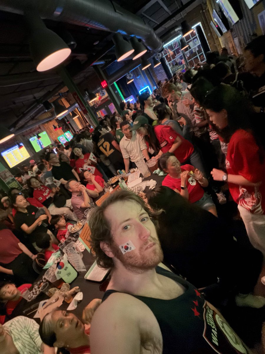 AO_DC's tweet photo. Tonight we visited @FranklinHallDC and got to give the new Ambassador at @EmbamexEUA as well as the new ambassador from Mexico to the @OAS_official American outlaws scarves. 

The vibes as well from the South Korean fans were fire. What an amazing night see everyone tomorrow. https://t.co/hUUU8XYECs