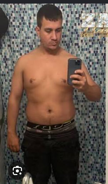 si_847's tweet photo. @albadiaaz2 Me imagino que es sarcasmo, pero en la puta vida vas a conocer a alguien con esos trapecios hombros sobre todo y pecho sin ir al gym ese cuerpo es de muchos años de entrenamiento y con ese índice de grasa es más que obvio el que tu quieres se ve así realmente https://t.co/I28Gv0OjU1