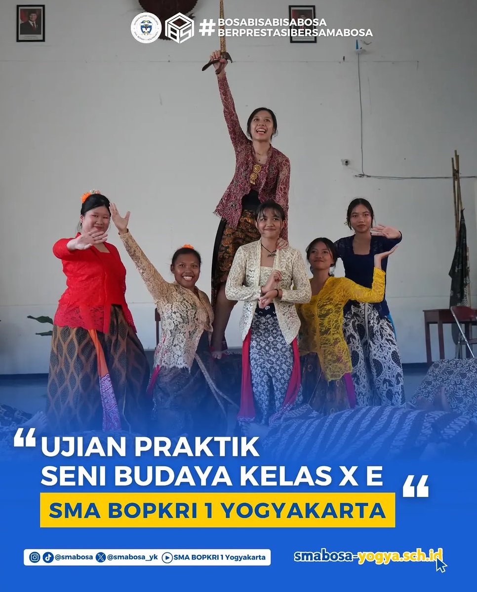 SMABOSA_YK's tweet photo. #BOSAMenyapa, UJIAN PRAKTIK SENI BUDAYA!

Ujian Praktik Seni Budaya Kelas X E.
Kreativitas, kerja sama, dan keberanian tampil menjadi bagian penting dalam proses pembelajaran Seni Budaya. https://t.co/ew8MKT75EC