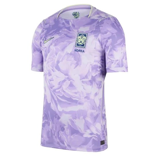 MarioEmie's tweet photo. México venceu a Coreia, mas o que todo mundo quer saber é o link dessa camisa maravilhosa! Papo de melhor da Copa ⚽️ https://t.co/zucdProvHW