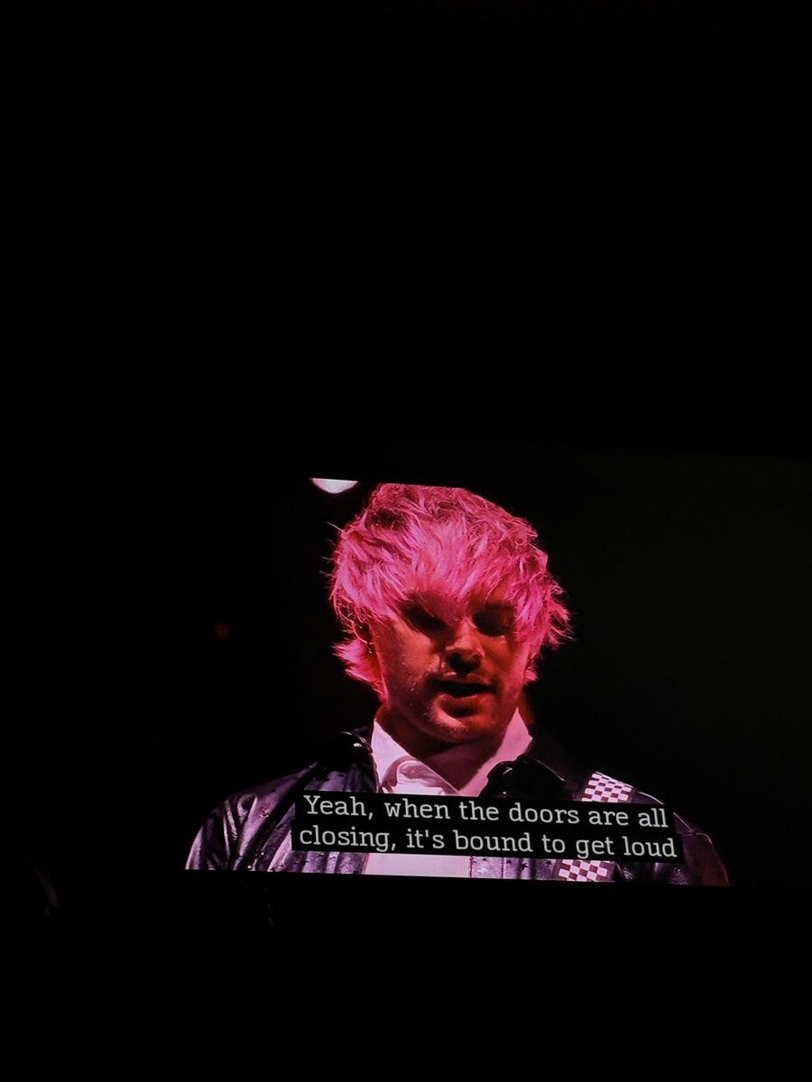stupid4muke's tweet photo. baby sensory video https://t.co/jLIlGjeIO2