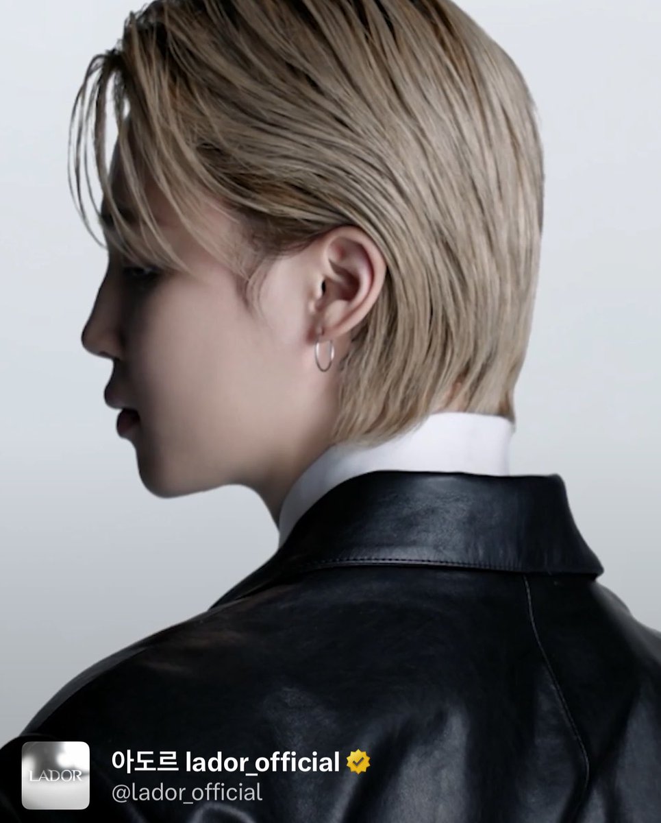 JiminLatinoFB's tweet photo. 😱😱😱🫣🫣🫣🫣 JIMIN IS COMING 

#JIMINXLADOR #JIMIN https://t.co/mGIadZw2to
