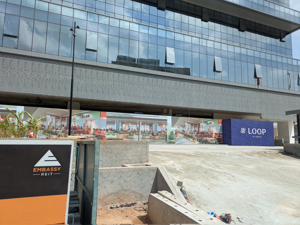 IndexKarnataka's tweet photo. Escape demolition started..

Retail(F&amp;B) will be moved to D1 block ground floor

#Manyata https://t.co/I2RpWZRyKj