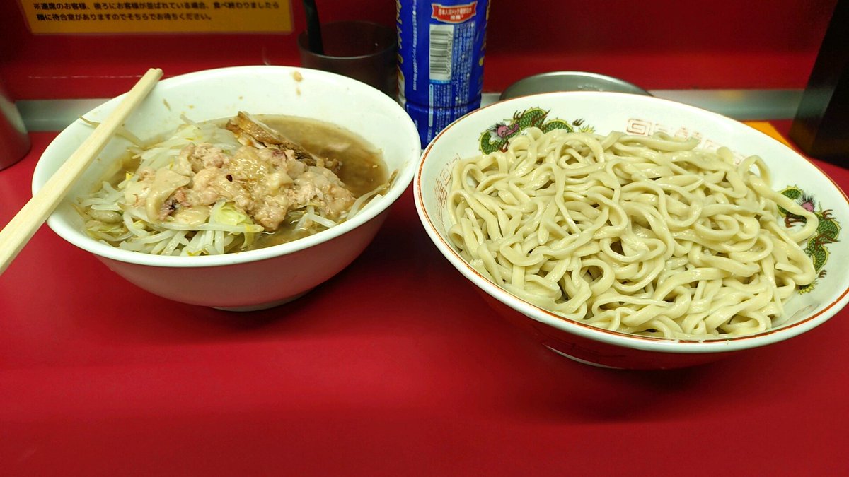 ranjun31's tweet photo. ラーメン二郎　湘南藤沢店

レギュラー（￥990）
つけ麺（￥100）
青海苔しょっぱ豚（￥150）
野球　アブラ

しょっぱ豚はラーメンの方が合う
ごちそうさまでした😋 https://t.co/NDIPdIdduJ