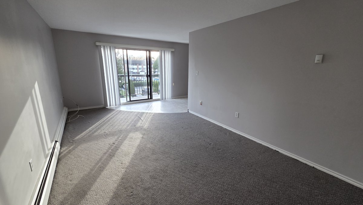 anitachanCA's tweet photo. 339-8091 Ryan Rd
OFFERED AT $258,000 CAD

Top Floor, clean and ready to move in!

MLS: https://t.co/2q86dHtL24
Website: https://t.co/WaelVsonTh

Call 604-258-8866 for a private tour.

RE/MAX Austin Kay Realty &amp; RE/MAX Anita Chan Realty
110-6086 Russ Baker Way, Richmond BC V7B 1B4 https://t.co/qKM53rD49i