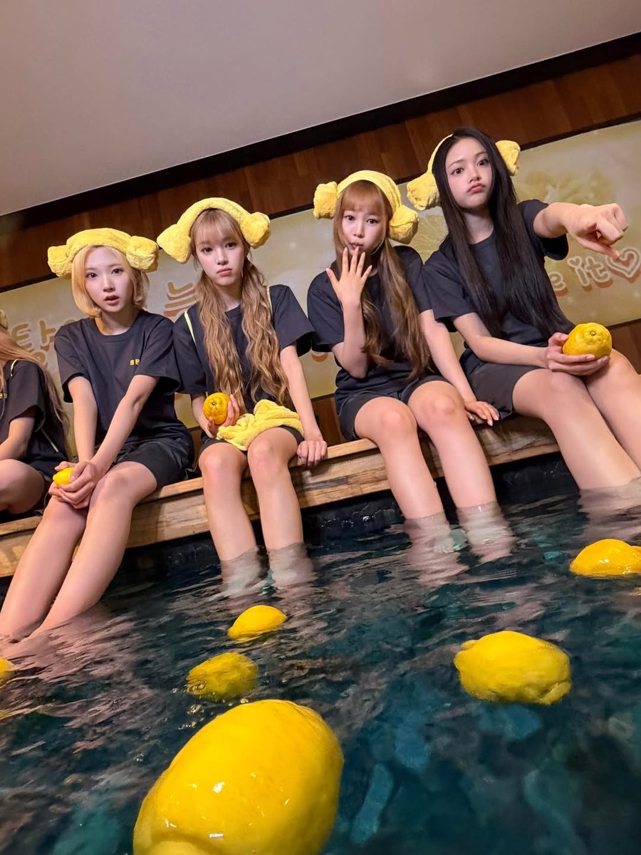 Ye_onm's tweet photo. lemon soup and happy lemons! :3 https://t.co/tS9LFVM4Jm