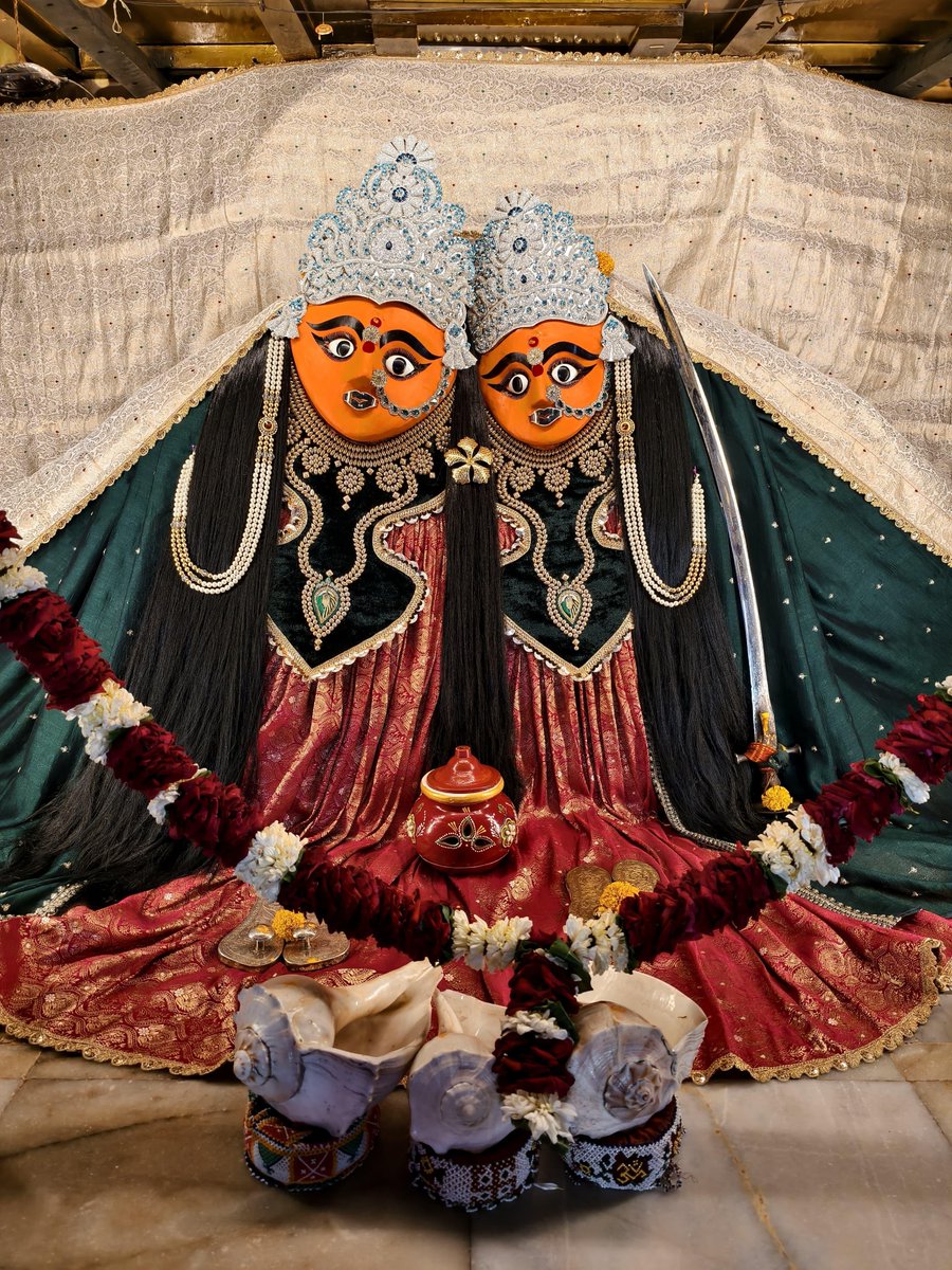 ChotilaTemple's tweet photo. આજના દર્શન 🚩 
જેઠ સુદ પાંચમ. શુક્રવાર.
તા. 19/06/2026.
જય માતાજી 🙏🏻 https://t.co/4RnQ7cprvA