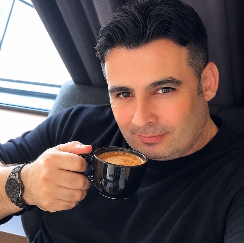 DA_davutaydemir's tweet photo. GM Everyone ☕ Happy Friday

Günaydın 🇹🇷 https://t.co/DmsF82lZ0a