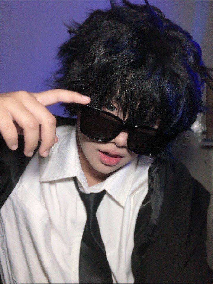 mimi_whale01's tweet photo. 🕶️ พี่เท่ระเบิดรึไม่ https://t.co/zCUaoq0juT