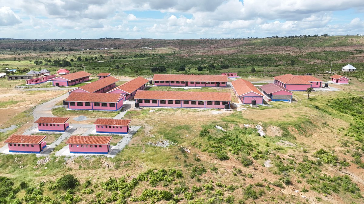 KWSCRP_'s tweet photo. Nunguni Primary School, one of the Mwache Dam Project Affected Schools, New-Modernised, ready for the last Inspection before handing over to the Kwale County Government and Ministry of Education - Kenya https://t.co/LfJZlDDcCU