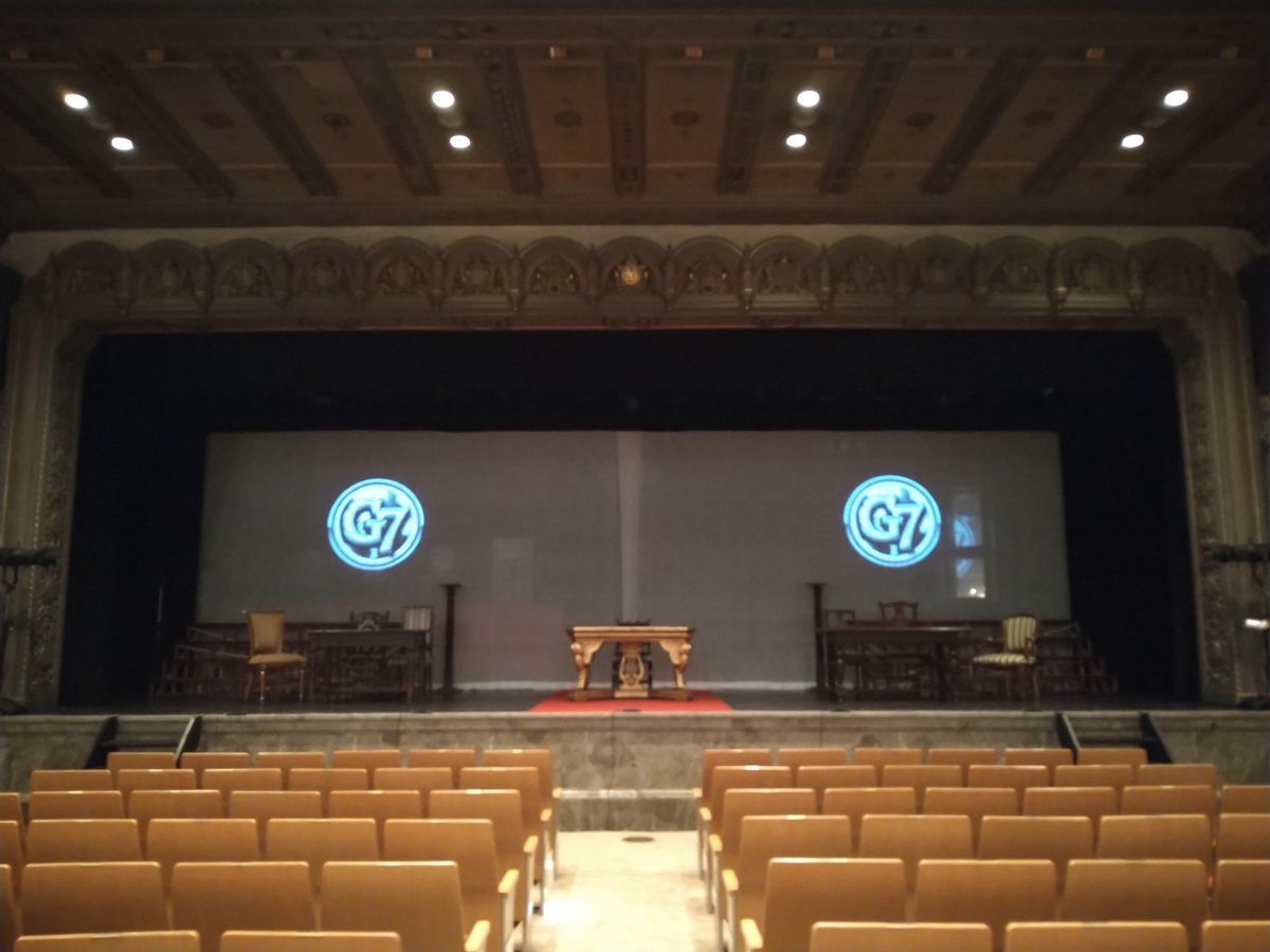 GOT_Figo's tweet photo. 最前列席で2人の掛け合い演技を前に
もはや別ステージに成っていた😳
楽しませて頂きました。
✨華&しのぶ✨(失礼💦)
#三越劇場最前列
舞台『#G7』#CitizenSide https://t.co/j1bw8gUccB