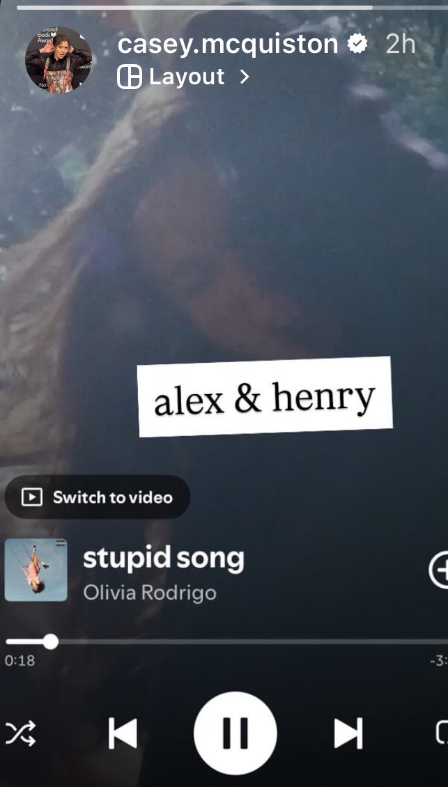 rwrbcrave's tweet photo. Casey Mcquiston via Instagram stories! https://t.co/yW5AxxZQEE