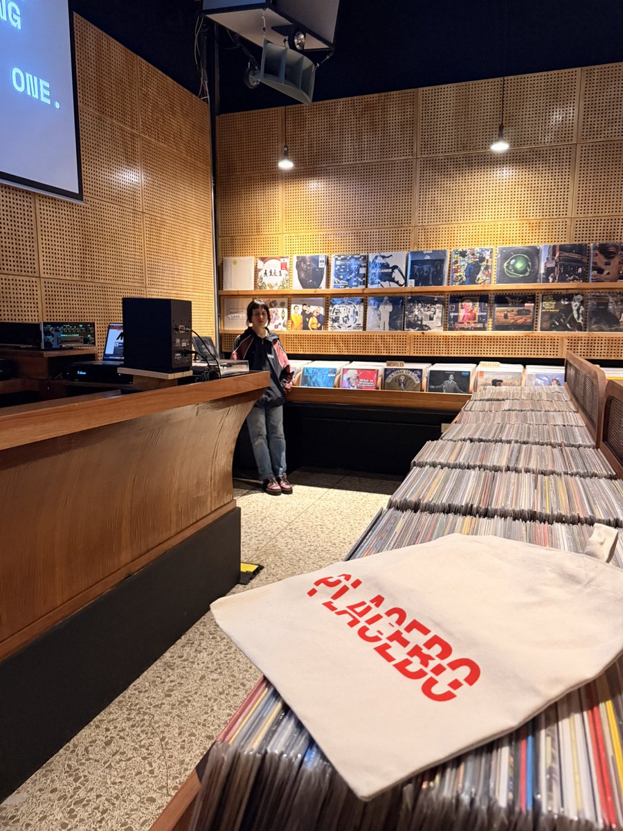 GioBlvvsh's tweet photo. PLACEBO listening party.CDMX ❤️‍🔥 https://t.co/JyVB9RKt0I