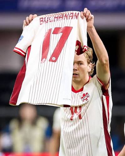 RLeesam's tweet photo. Impossible to not love this club 🇨🇦 https://t.co/5YhsOLoBnV
