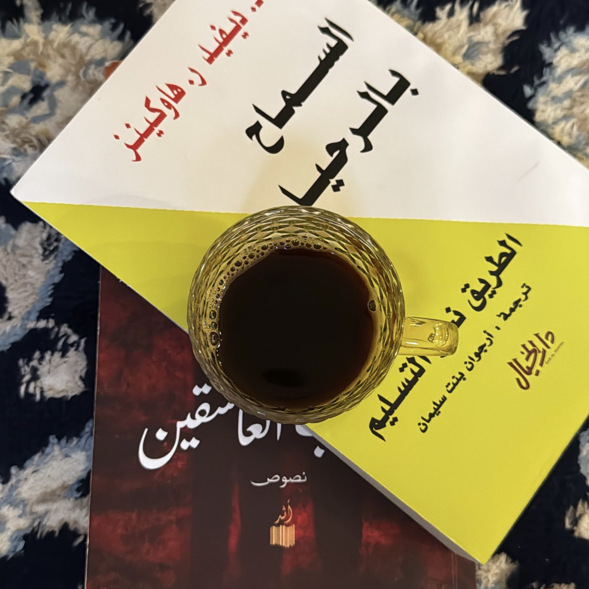 mstw7_'s tweet photo. «لا أغفر الخيانة منك، ودون ذلك أغفر لكِ كل شيء» https://t.co/MiFphgTeLy