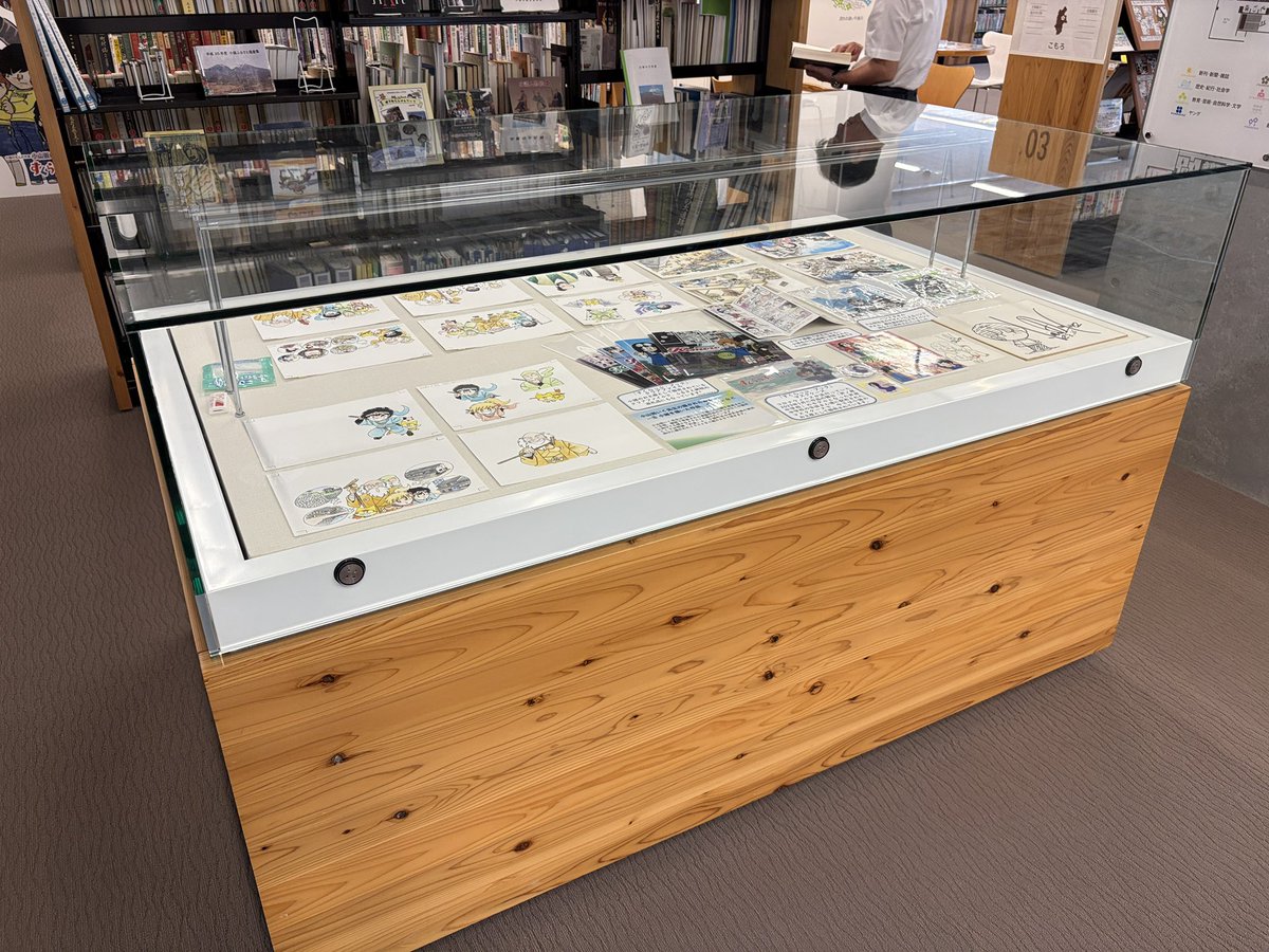 kffc_MaeMa's tweet photo. 小諸市立図書館に展示されている小山田いく先生に貴重な資料を見ました。
＃小山田いく　＃小諸市立図書館 https://t.co/51FuLQhhqY
