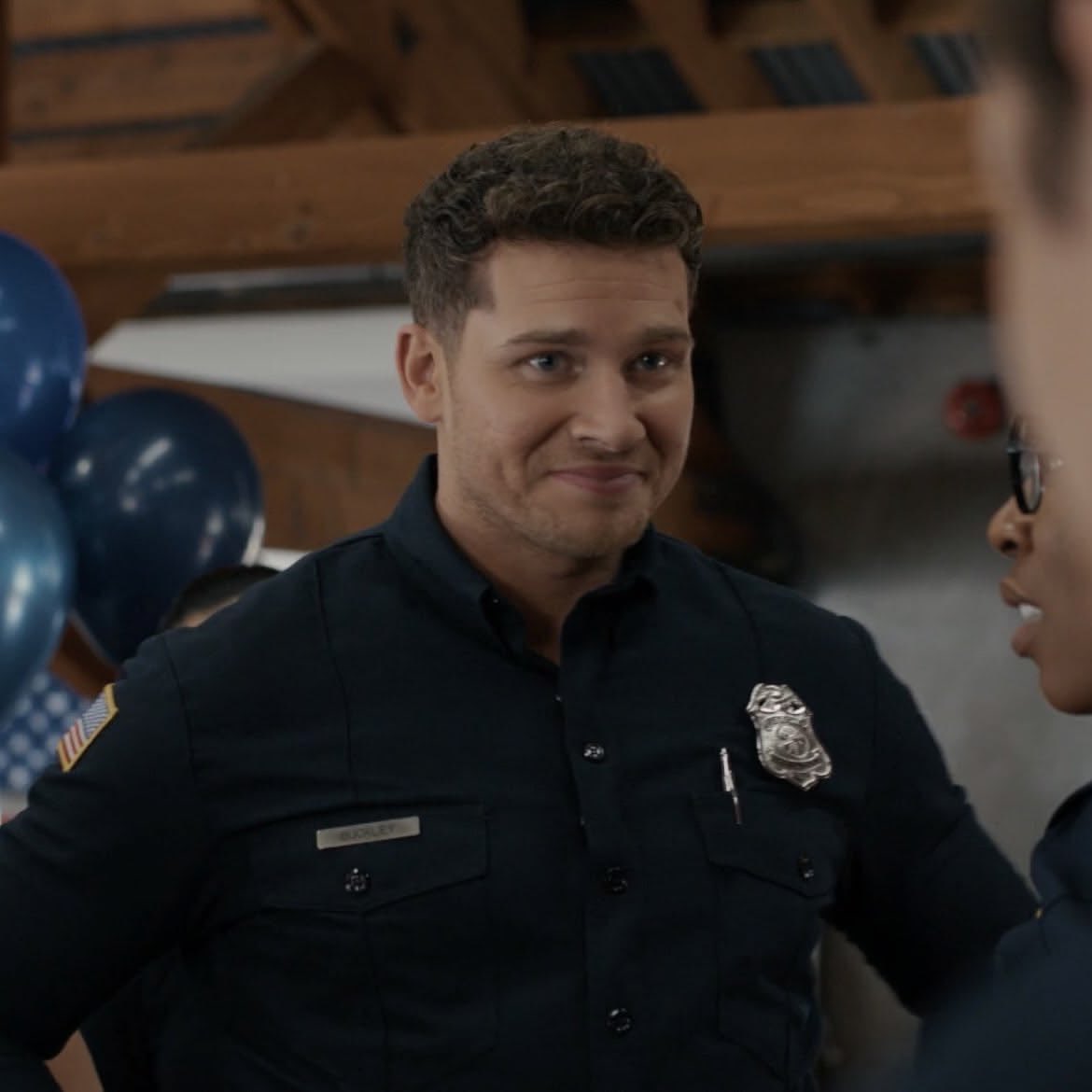 softestbuckley's tweet photo. I’m sorry his smile giving sam a cake with the wrong name on it as he’s basically like “okay I’m back you can leave now” is diabolical and so funny oh buck I love your messy ass https://t.co/UmYQdV1pza