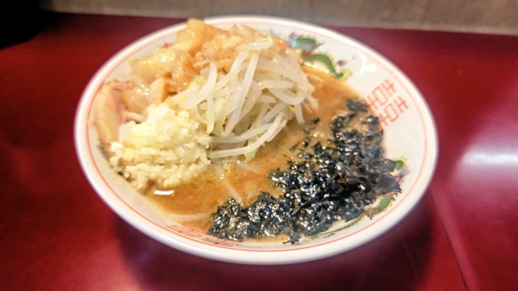 JtdqX9HFi3DcF1S's tweet photo. ジラフ🦒
THEつけ麺ver.U(塩と岩海苔のつけ麺)🙌 https://t.co/MYPagfDcQh